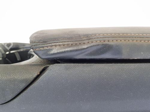 Armrest / Center console PEUGEOT 3008 II SUV (MC_, MR_, MJ_, M4_) Hybrid4 (M45GBU) | BP28137014I20 