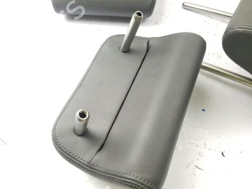 Headrest VW GOLF V (1K1) 1.4 TSI | BP38962501I31 - Image 5