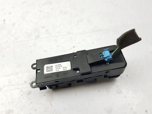 Right front window switch VOLVO S80 II (124) D5 | BP38202036I26 - Image 4