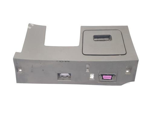 Used Glove box AUDI Q3 (F3B) 40 TDI quattro (200 hp) 27469876