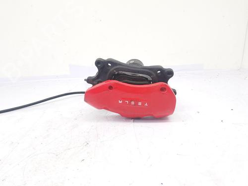 Used Left rear brake caliper Left rear brake caliper TESLA MODEL Y (5YJY) EV Performance All-wheel Drive (534 hp) 35746014 35746014