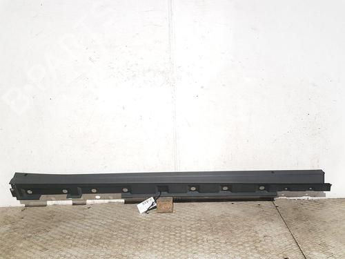 Jupe lateral droite TOYOTA RAV 4 V (_A5_, _H5_) 2.5 Hybrid AWD (AXAH54, AXAL54) (222 hp) 32097949