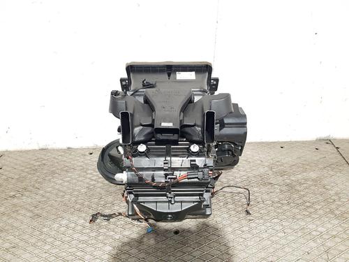 klimaanlg-bmw-2-gran-tourer-f46-2014-32375187 main image