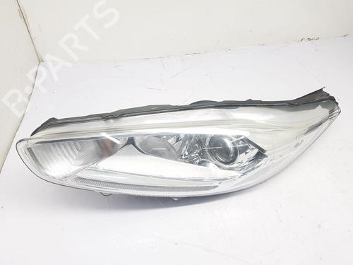Used Left headlight FORD FIESTA VI (CB1, CCN) 1.6 TDCi (95 hp) 30603780