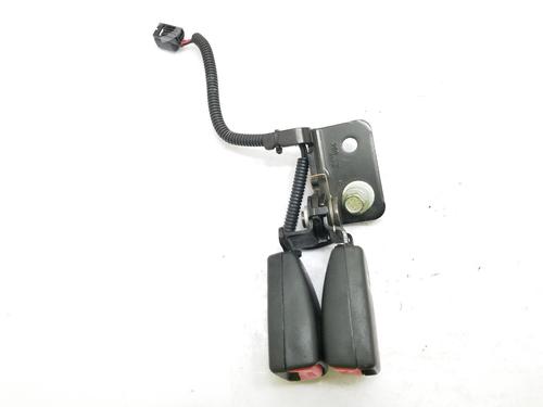 Used Seat buckle HONDA CIVIC VIII Hatchback (FN, FK) 2.2 CTDi (FK3) (140 hp) 22749429