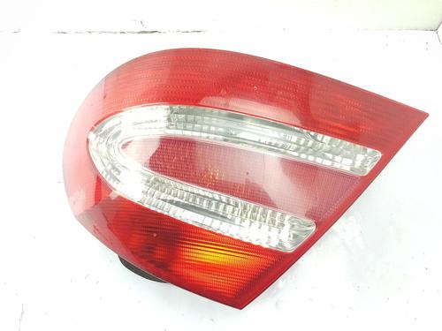 Used Right taillight MERCEDES-BENZ CLK Convertible (A209) CLK 200 Kompressor (209.442) (163 hp) 26667544