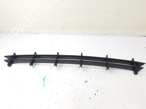 Used Grille Grille 38701072 38701072