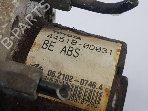 ABS Bremseaggregat TOYOTA YARIS (_P9_) 1.3 VVT-i (SCP90_, SCP90R) | BP29597717M43 