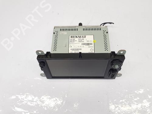 Used Radio Radio 36643945 36643945