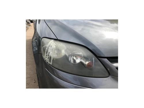 Grille VW GOLF PLUS V (5M1, 521) 2.0 TDI 16V | BP22655147C40 