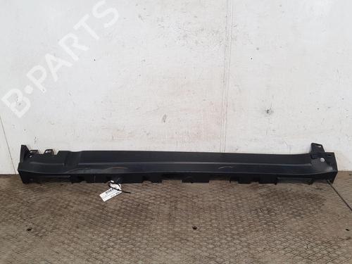 other-land-rover-defender-station-wagon-l663-p300-si4-4x4-2019-22677793 main image