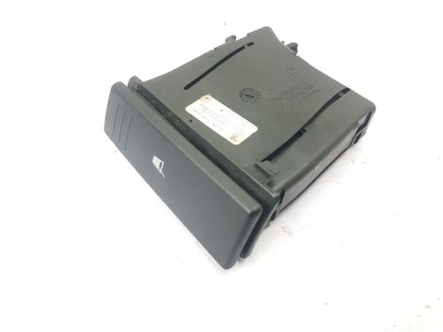 Porte-gobelet/Objets VW POLO IV (9N_, 9A_) 1.4 16V (80 hp) 32275299