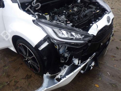 Radio TOYOTA YARIS (_P21_, _PA1_, _PH1_) 1.5 Hybrid (MXPH10, MXPH11) | BP31574786E6 