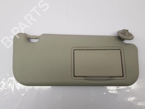 Parasol derecha TOYOTA YARIS (_P13_) 1.3 (NSP130_, NSP130) (99 hp) 32275101