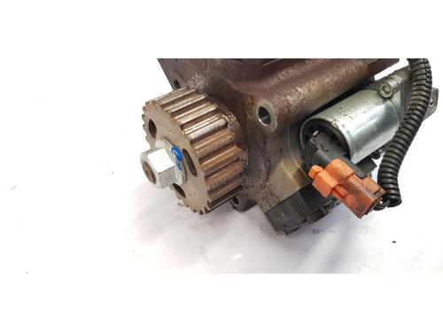 Fuel pump LAND ROVER DISCOVERY III (L319) 2.7 TD 4x4 | BP27579777M76 