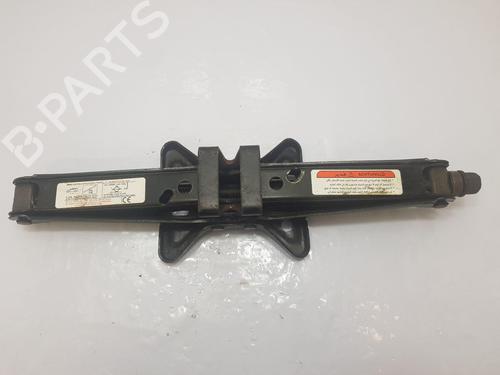 Zestaw narzędzi / podnośnik VAUXHALL ANTARA A (L07) 2.0 CDTI 4x4 BP22668303C119