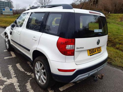 Engine control unit (ECU) SKODA YETI (5L) 2.0 TDI | BP23263932M57  - Image 16