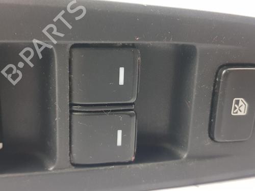 Interrupteur de vitre avant droite MAZDA 6 Saloon (GJ, GL) 2.2 D (GJ2FP) | BP30603520I26