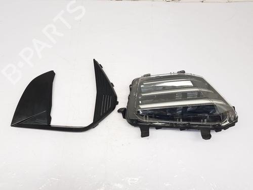 Used Left daytime light PEUGEOT 2008 II (UD_, US_, UY_, UJ_, UR_, UC_) 1.2 PureTech 130 (USHNS, URHNS) (130 hp) 29839597