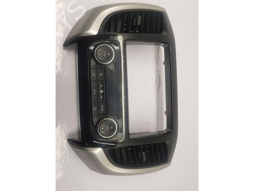 Used Climate control MITSUBISHI L200 / TRITON (KJ_, KK_, KL_) 2.4 DI-D 4WD (KL1T) (181 hp) 25462319