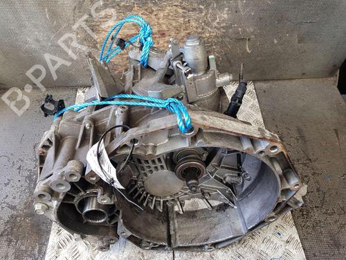 Used Gearbox VAUXHALL ANTARA A (L07) 2.2 CDTi 4x4 (184 hp) 26723687
