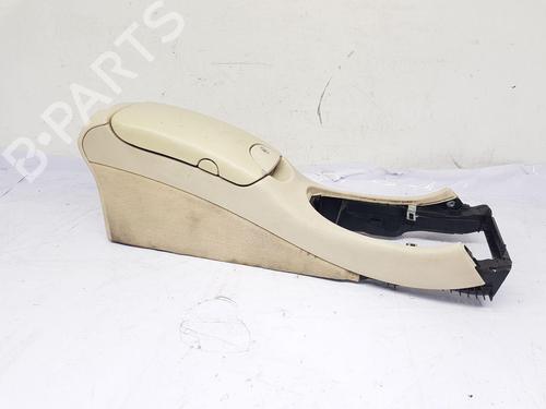 Used Armrest / Center console Armrest / Center console MERCEDES-BENZ CLK Convertible (A209) CLK 240 (209.461) (170 hp) 32430226 32430226