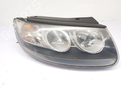 Used Right headlight HYUNDAI SANTA FÉ II (CM) 2.2 CRDi GLS 4x4 (150 hp) 30471532