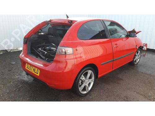 Left mirror SEAT IBIZA III (6L1) 1.4 16V | BP24918525C26 