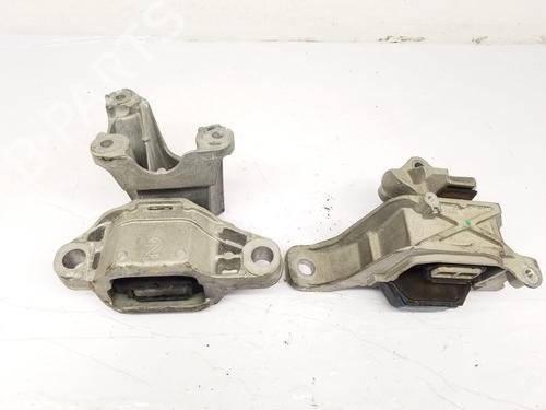 Used Engine mount FORD FOCUS IV (HN) 1.0 EcoBoost (125 hp) 27372120