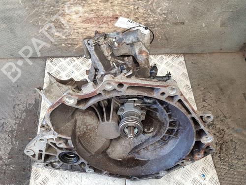 Used Gearbox VAUXHALL MERIVA Mk II (B) (S10) 1.4 (120 hp) 26035972