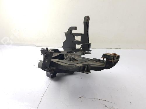 Left headlight support AUDI A4 B8 Avant (8K5) 2.0 TDI quattro | BP32198742C157
