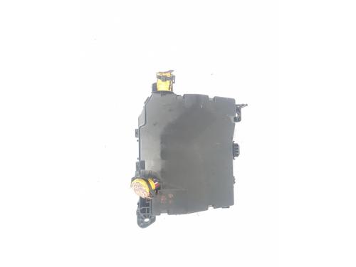 Used Fuse box MITSUBISHI OUTLANDER III (GG_W, GF_W, ZJ, ZL, ZK) 2.0 Hybrid 4WD (GG2W) (121 hp) 26667409