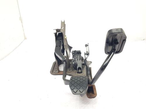 Pedal VW TRANSPORTER T5 Van (7HA, 7HH, 7EA, 7EH) 1.9 TDI | BP30796273I4