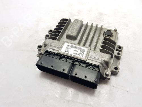 Used Engine control unit (ECU) VAUXHALL ANTARA A (L07) 2.2 CDTi 4x4 (163 hp) 30948488