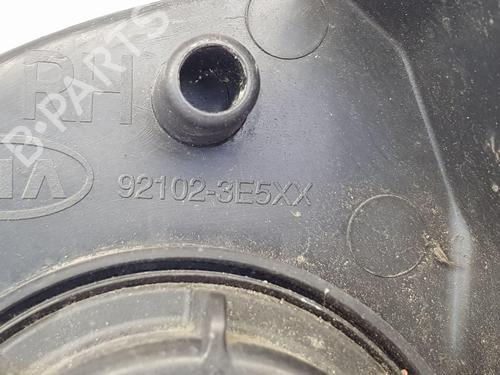 Right headlight KIA SORENTO I (JC) 2.5 CRDi | BP26533423C29 