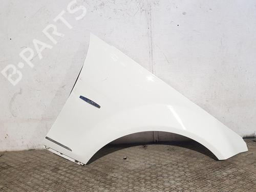 right-front-fenders-mercedes-benz-c-class-w204-2007-2008-2009-2010-2011-2012-2013-2014-2015-32766788 main image