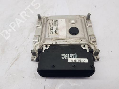 Used Engine control unit (ECU) Engine control unit (ECU) HYUNDAI ix20 (JC) 1.4 (90 hp) 40529382 40529382