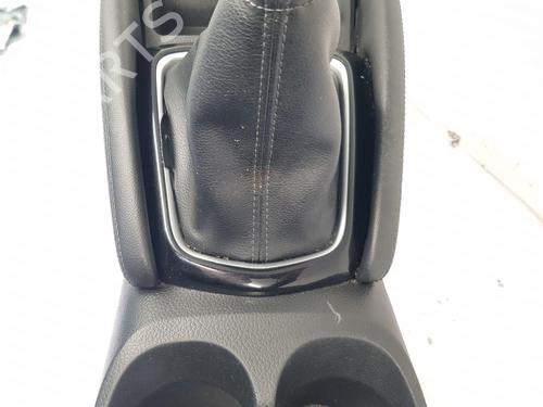 Armrest / Center console NISSAN QASHQAI II (J11, J11_)  | BP30471574I20 