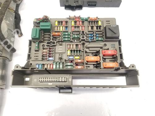 Engine control unit (ECU) BMW 3 Touring (E91) 318 i | BP27811351M57 