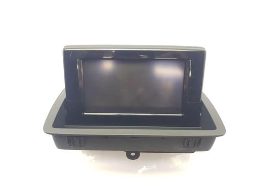 Used Radio AUDI Q3 (8UB, 8UG) [2011-2020]  22675677
