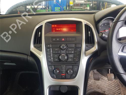 Used Parts VAUXHALL ASTRA Mk VI (J) (P10)  1.6  4680400