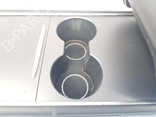 Armrest / Center console TESLA MODEL 3 (5YJ3) EV AWD | BP35746177I20  - Image 15
