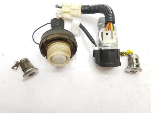 Used Ignition barrel CITROËN C1 (PM_, PN_) 1.0 (68 hp) 27620411