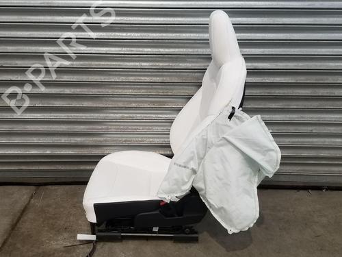 Right front seat TESLA MODEL Y (5YJY)  | BP32870615C16  - Image 10