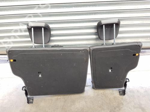 Right front seat FORD FIESTA VI (CB1, CCN) 1.6 ST | BP27600641C16 
