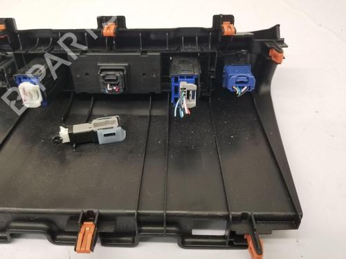 Switch TOYOTA RAV 4 V (_A5_, _H5_) 2.5 Hybrid AWD (AXAH54, AXAL54) | BP32149147I30 