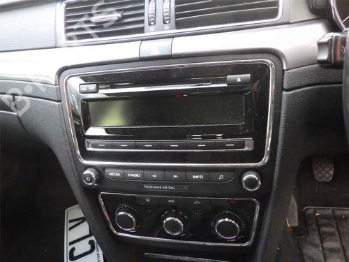 Right tailgate light SKODA SUPERB II (3T4) 1.6 TDI | BP28081266C80 