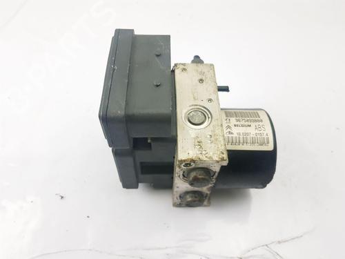 Used ABS pump PEUGEOT 207 SW (WK_) 1.6 HDi (92 hp) 32003901