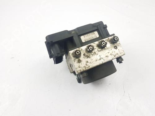 Used ABS pump NISSAN MICRA III (K12) 1.2 16V (65 hp) 30823419