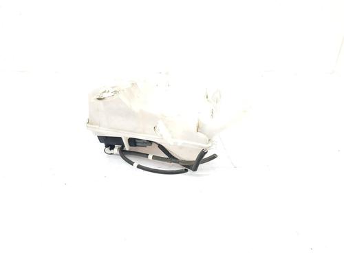 windscreen-washer-tank-ford-focus-iii-2010-2011-2012-2013-2014-2015-2016-2017-2018-2019-2020-32398029 main image
